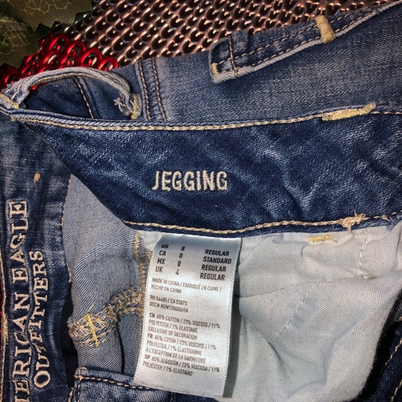 American Eagle Jeans - Picture 4 of 4